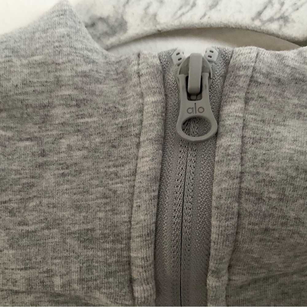 Alo Yoga Sway Full Zip Hoodie Athletic Heather Grey M - Picture 7 of 14